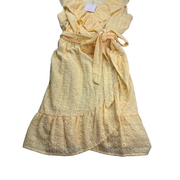 Lauren Conrad Button Fit & Flare Yellow Eyelet Dress Medium Elastic Waist Lined - Picture 3 of 9